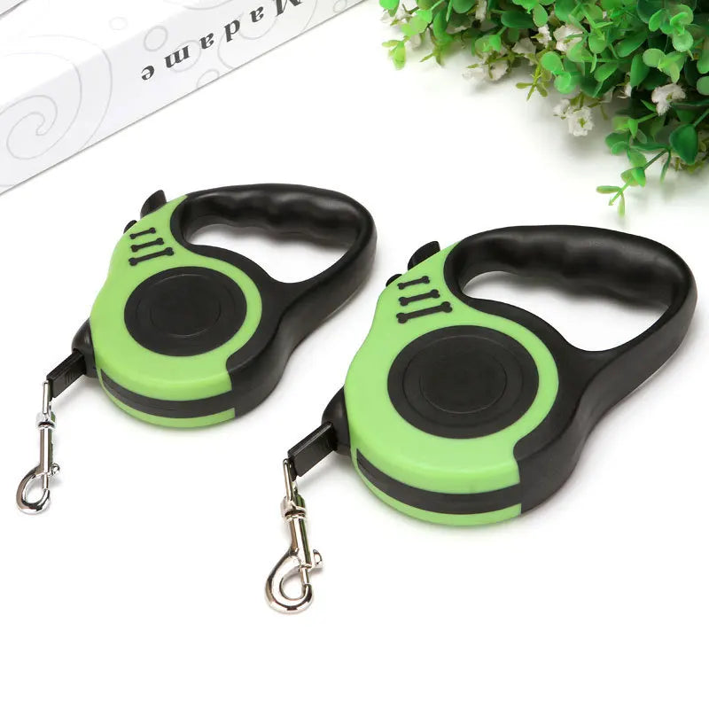Retractable Dog Leash – Durable, Tangle-Free & Comfortable Grip